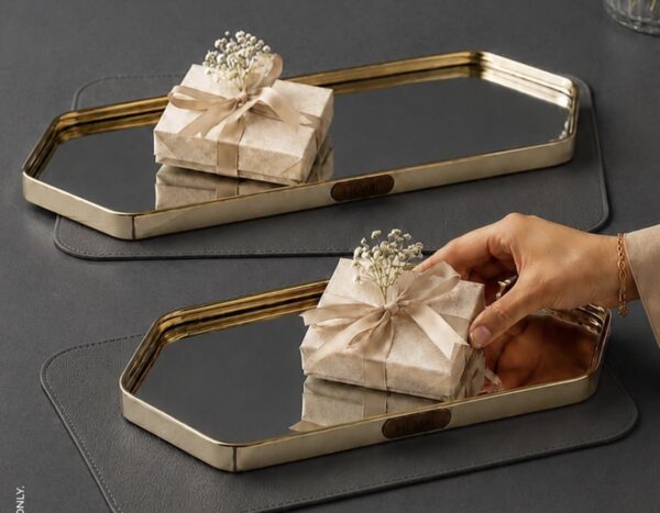 Geo mirror tray